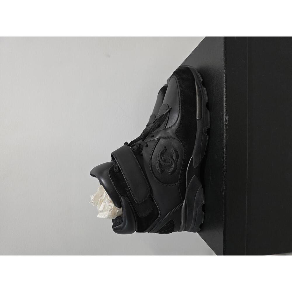 Chanel High-Top Sneaker – Black Calfskin – EU 43 / US 10